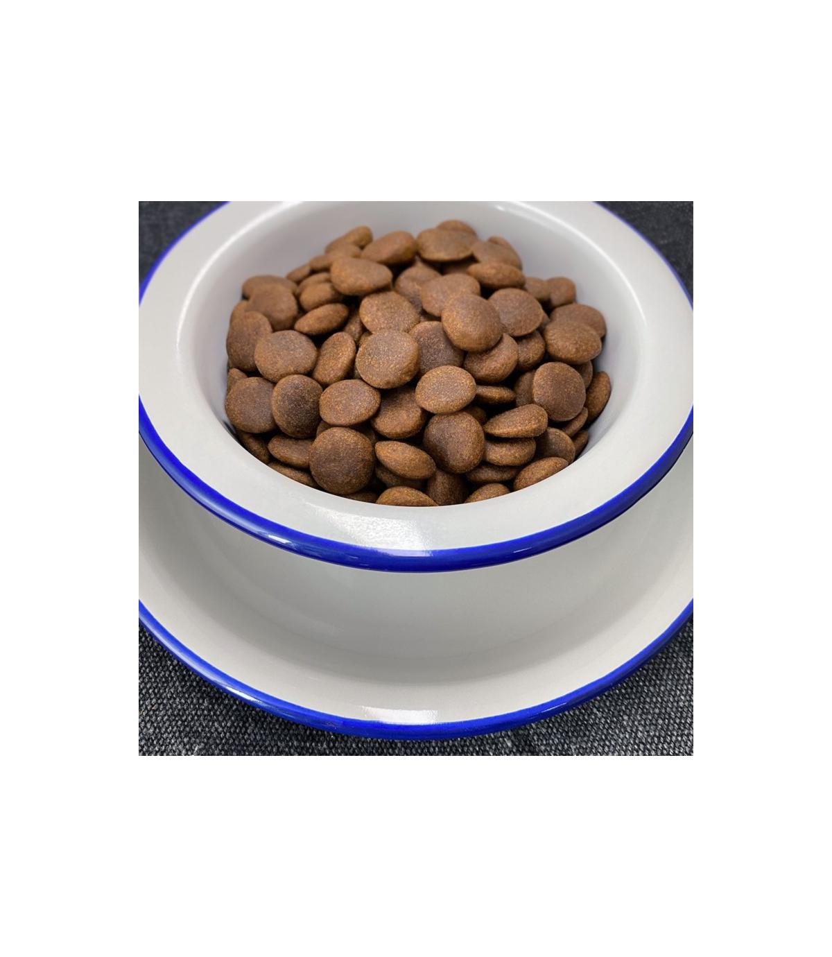 Folk Medium & Large Kaszubska specjalność rybna 3kg