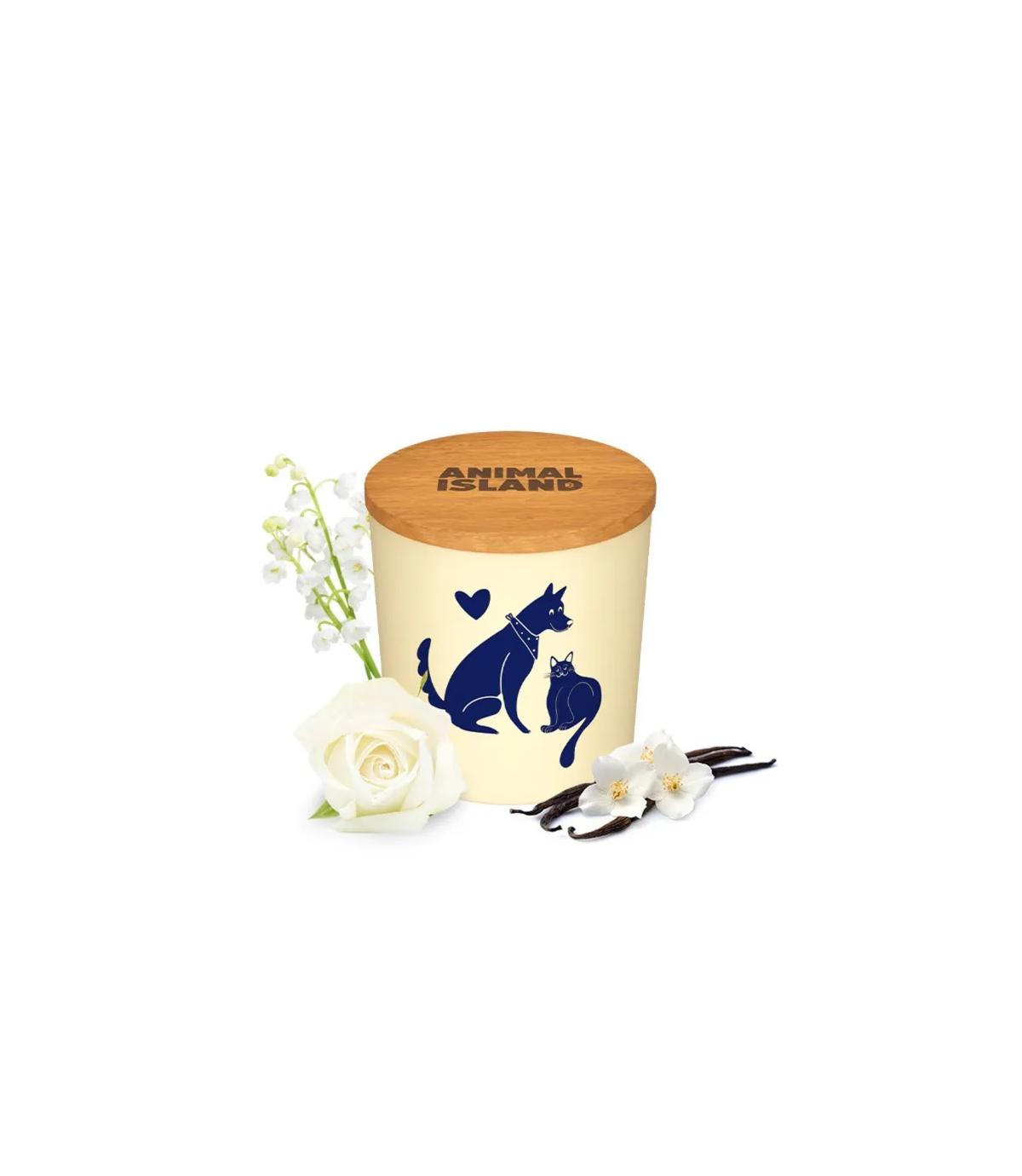 Animal Island świeca kremowa Białe Kwiaty