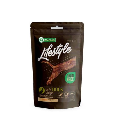 Nature's Protection Lifestyle Cat Snack Soft Duck Strips 75g